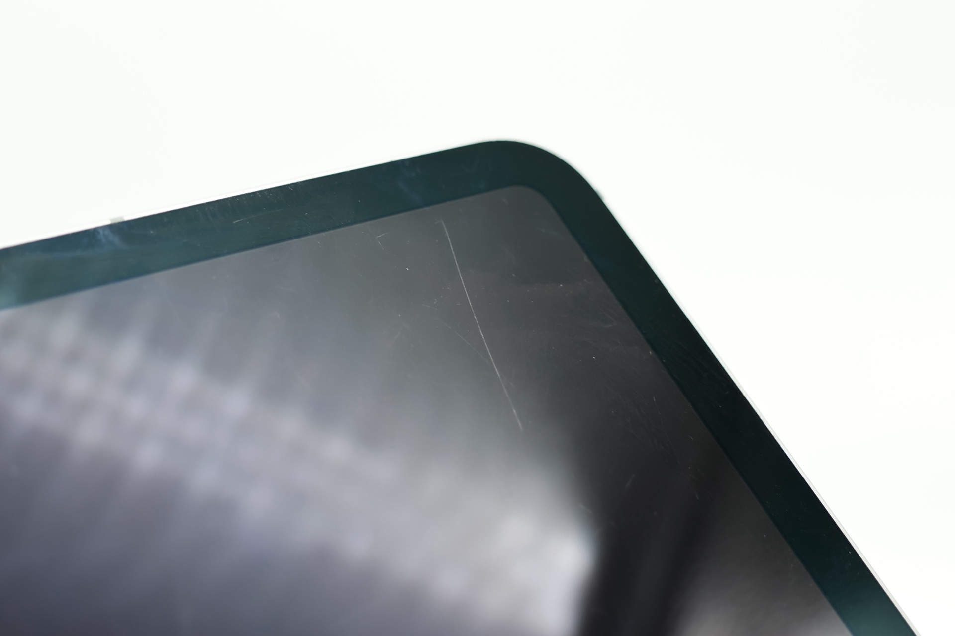 B grade used iPad inspection, view 2
