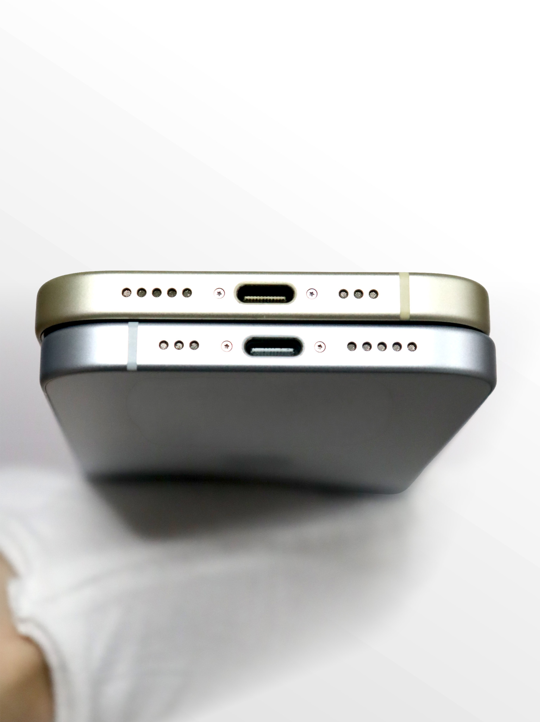 iPhone AB grade cosmetic condition example 5