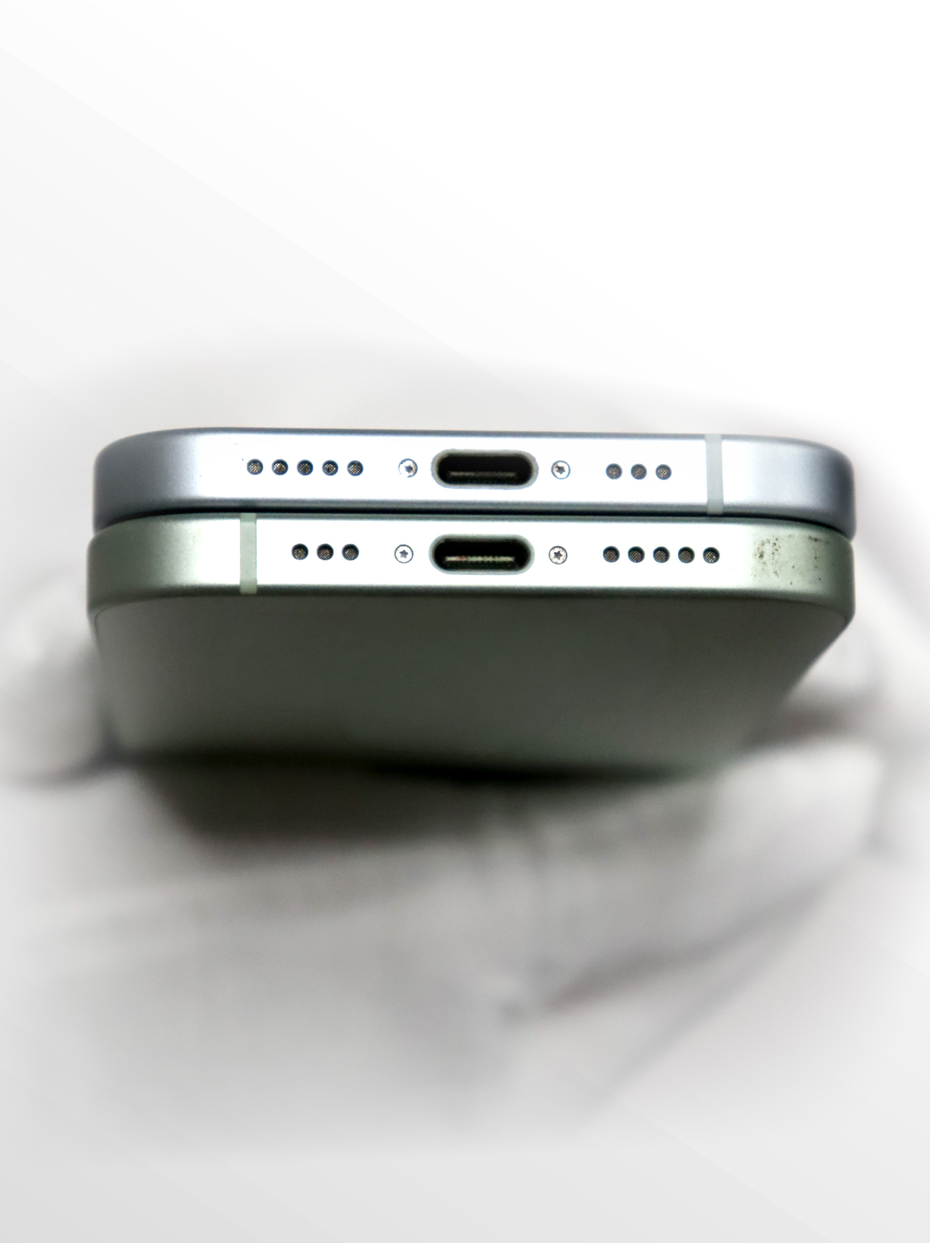 iPhone B+ grade cosmetic condition example 4
