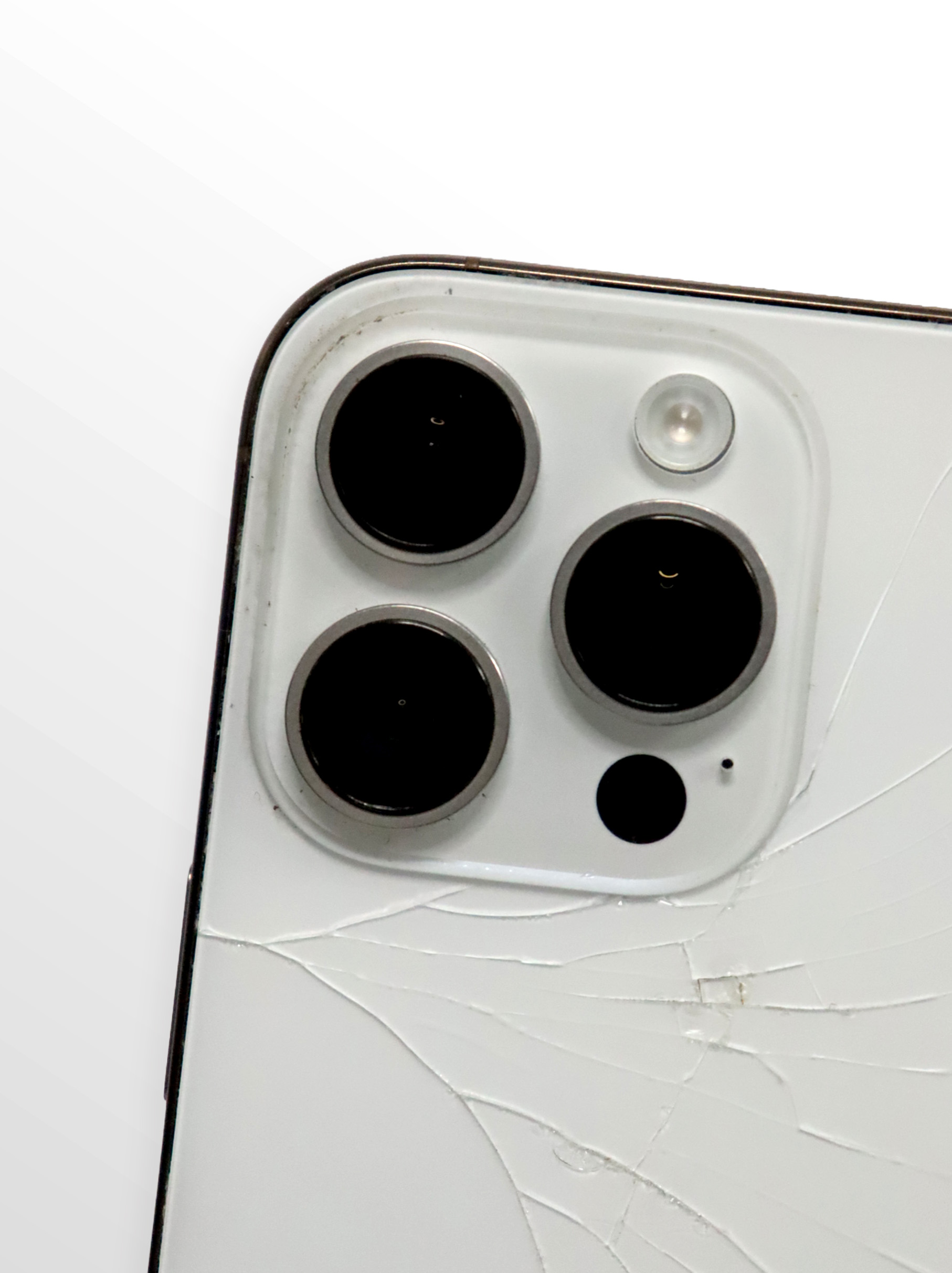 iPhone E grade cosmetic condition example 4