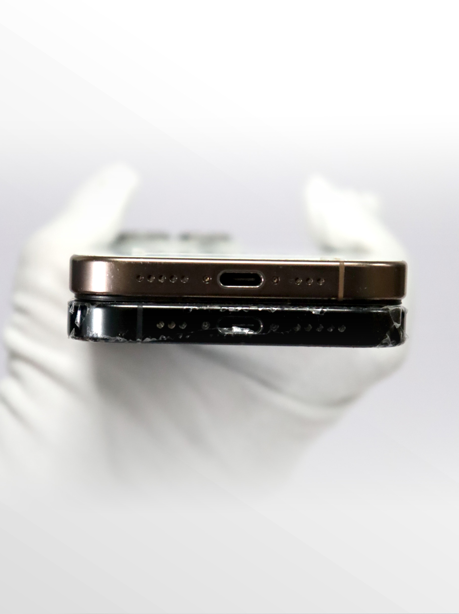 iPhone E 级外观状况示例 5