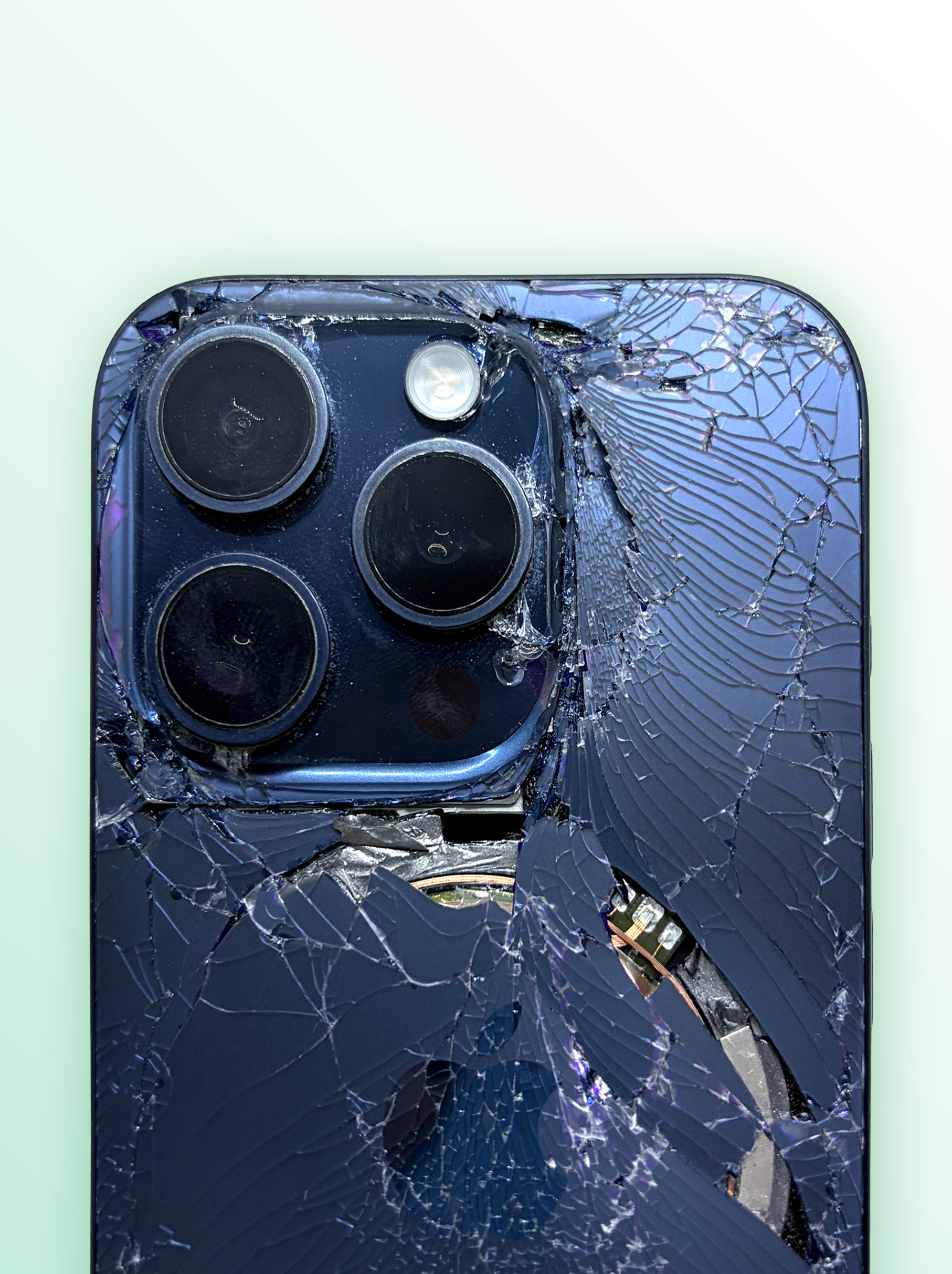 iPhone E 级外观状况示例 1